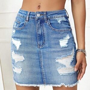 Forever 21 denim mini skirt